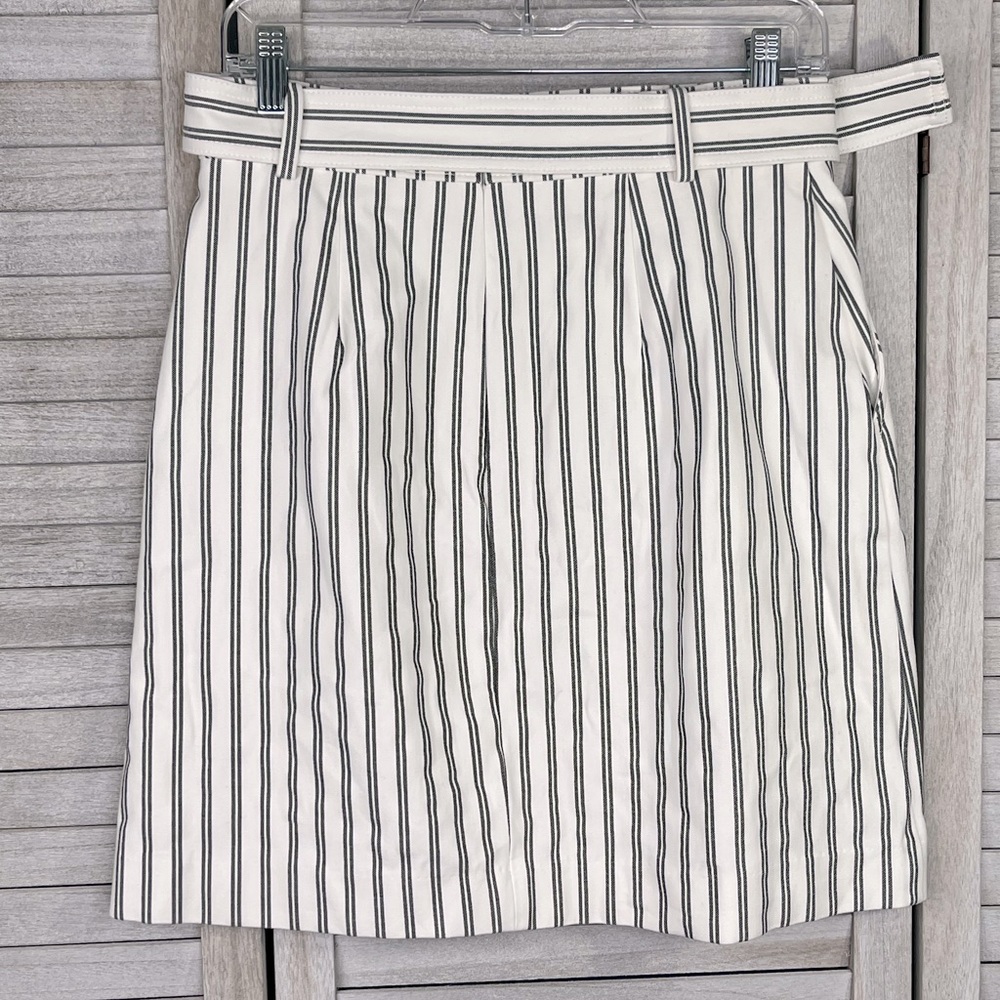 ANN TAYLOR Cotton Blend A Line Skirt White w Black Stripes-4 - Picture 2 of 2